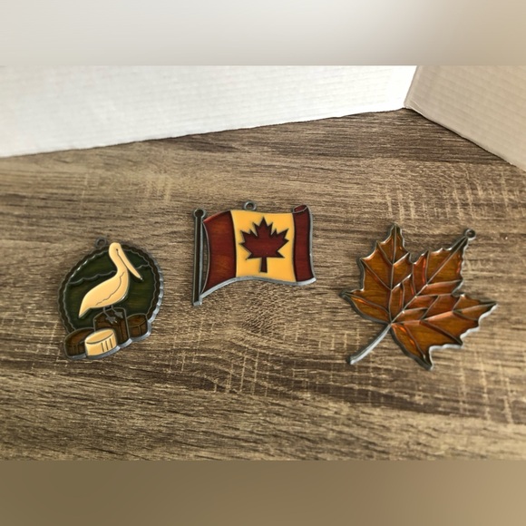 Vtg Suncatcher Stained Glass Ornaments - Picture 2 of 9